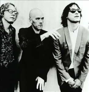 R.E.M. håper turné gir «Up» en ny opptur. (Foto: All Music)
