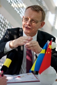 Hans Rosling på en konferanse i Kina. (Foto: Wikimedia Commons)