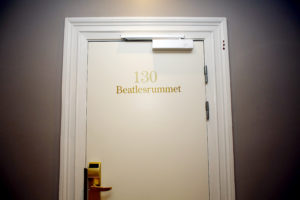 De fire beatlene måtte dele på to hotellrom på Stadshotellet i Karlstad. Det ene av dem heter i dag Beatles-rummet. (Foto: Kristin Svorte)
