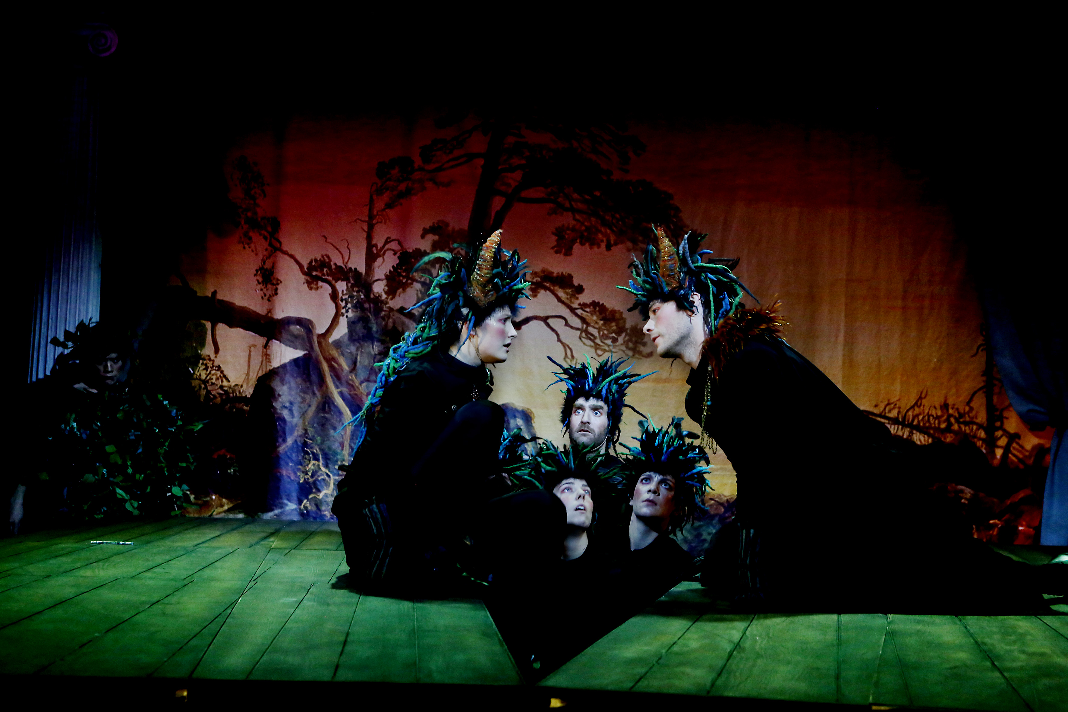 Jo Strømgrens versjon av Shakespeares «En midsommernattsdrøm» skal ut på turné med Riksteatret. (Foto: Kristin Svorte)